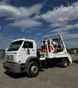 CAMION PORTA VOLQUETES VOLKSWAGEN
